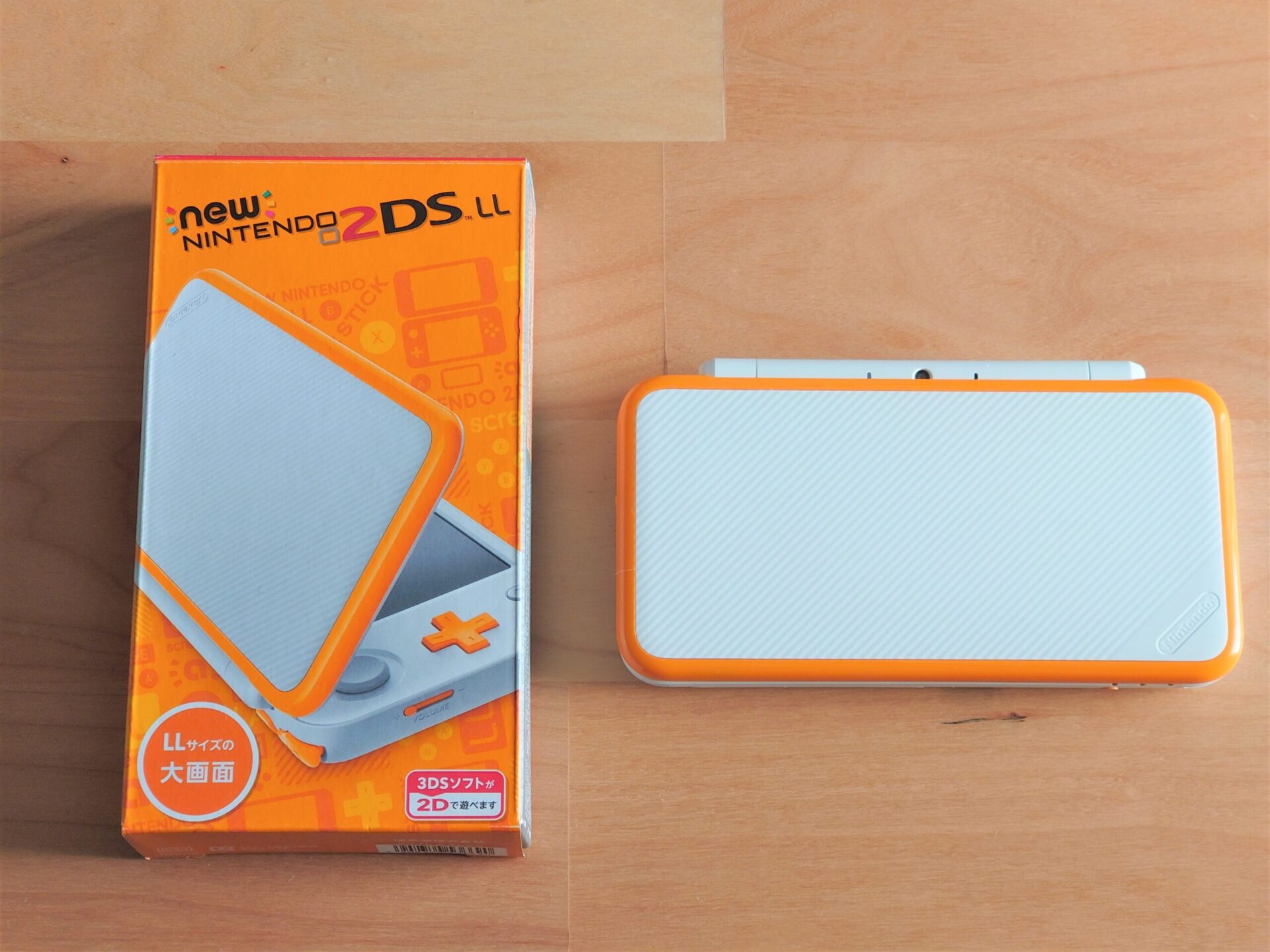 ☆液晶美品☆ ニンテンドー3DS LL レッド × ブラック（美品】Nintendo  